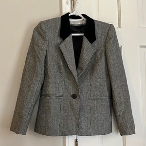 🧥 SOLD 🧥 Women’s Velvet Collar Hounds Tooth Blazer Size 2